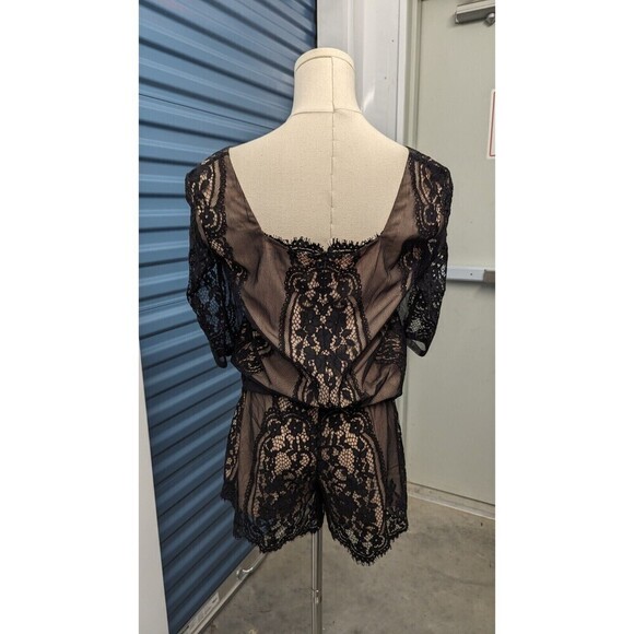 ALEXIS Lace Overlay Nude Lined 3/4 Sleeve Elastic Waist‎ Romper XS - Picture 5 of 8